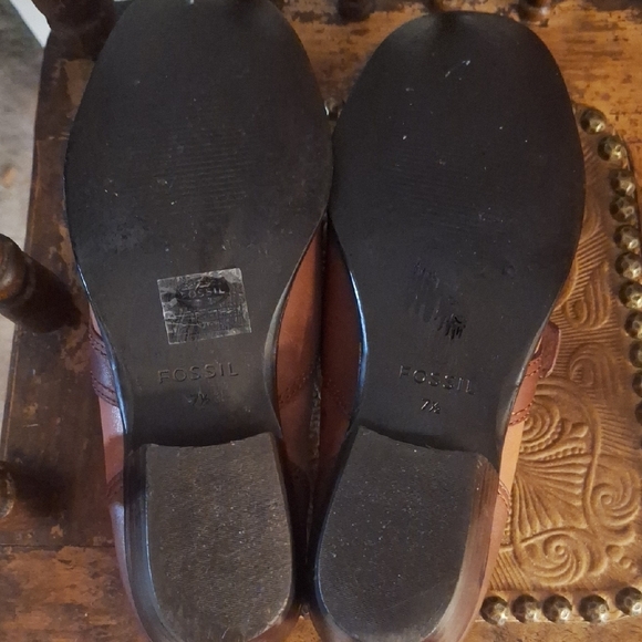 Fossil Brown Leather Women's Shoes - Picture 6 of 8